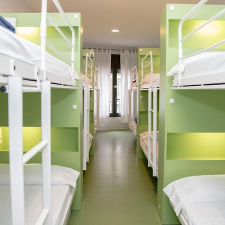 Sant Jordi Hostels Sagrada Familia Barcelona Cameră foto